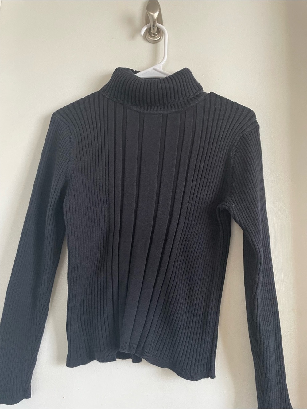 Liz Claiborne Black Ribbed Turtleneck Sweater